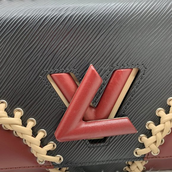 ❌SOLD❌Louis Vuitton Epi Braided Twist MM bag - Picture 6 of 16